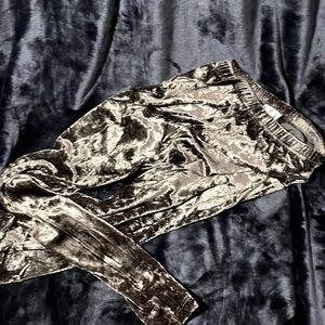 Silver crushed velvet high-waisted DKNY leggings